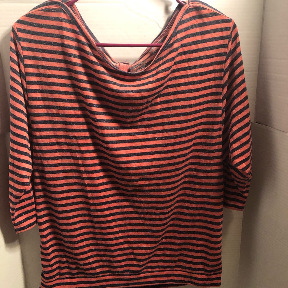 Red/pinkish striped loft top